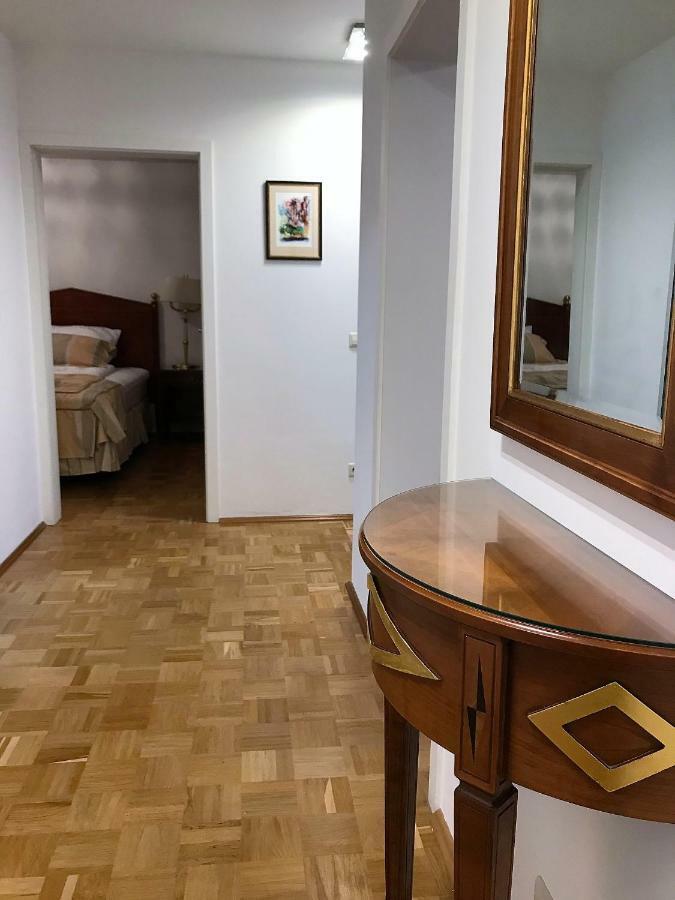 Dream Station - Apartment In Zentrum Sued Leipzig Eksteriør bilde