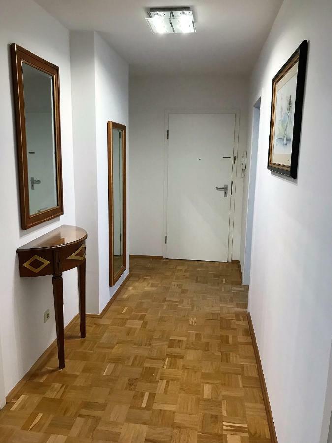 Dream Station - Apartment In Zentrum Sued Leipzig Eksteriør bilde